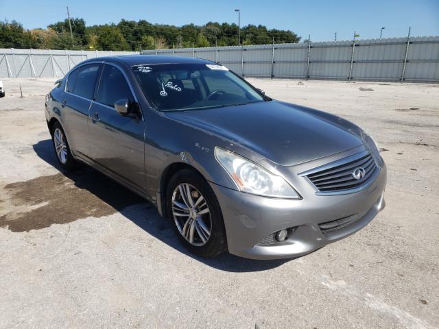 Infiniti G25 base (2011)