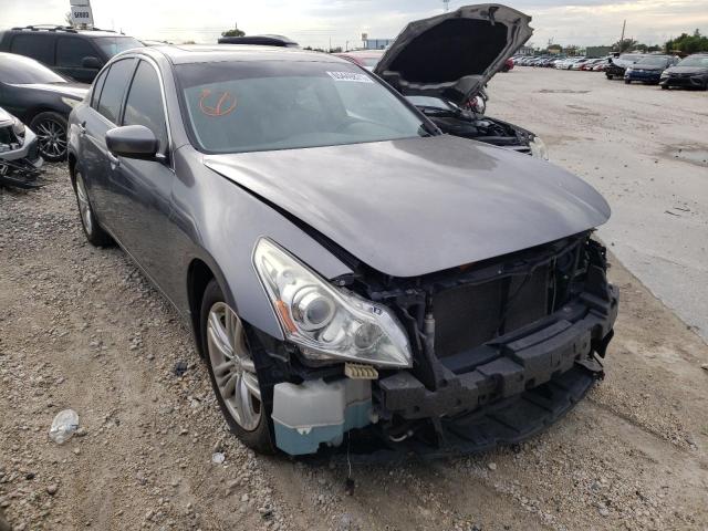 Infiniti G25 base (2011)