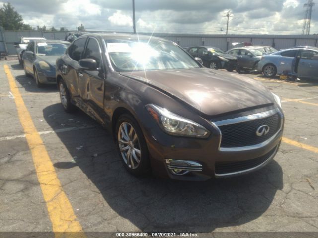 Infiniti Q70 (2017)