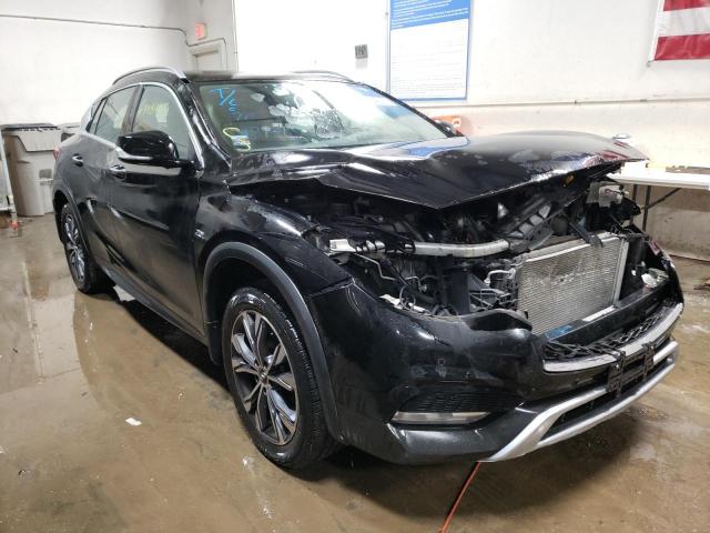Infiniti Qx30 base (2017)