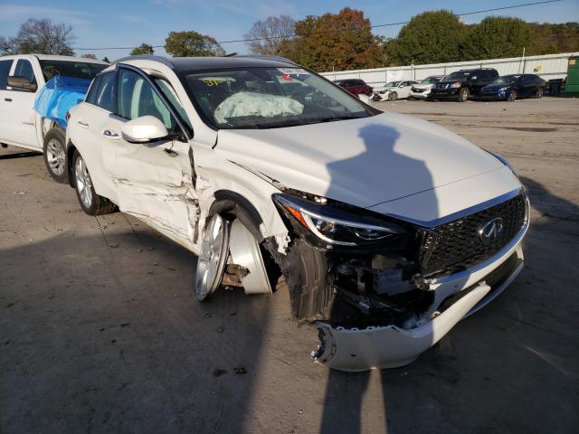 Infiniti Qx30 base (2018)