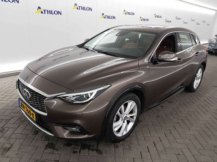 Infiniti Q30 (2017)