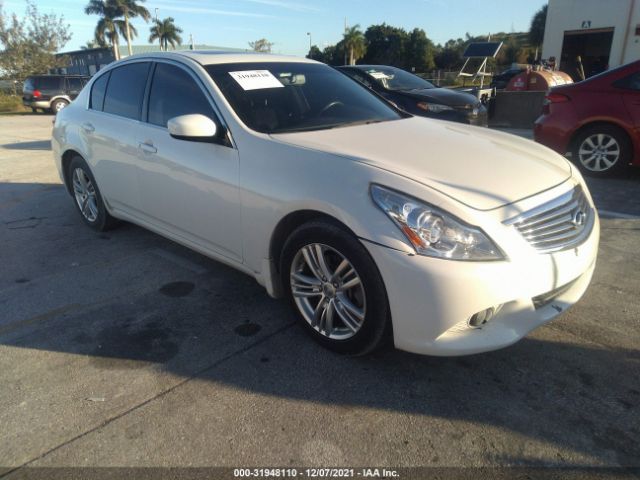 Infiniti G37 sedan (2013)