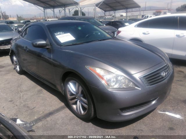 Infiniti G37 convertible (2010)