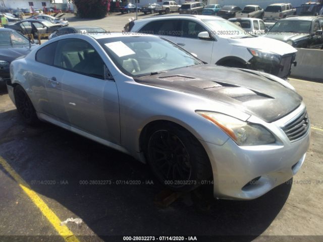 Infiniti G37 coupe (2012)