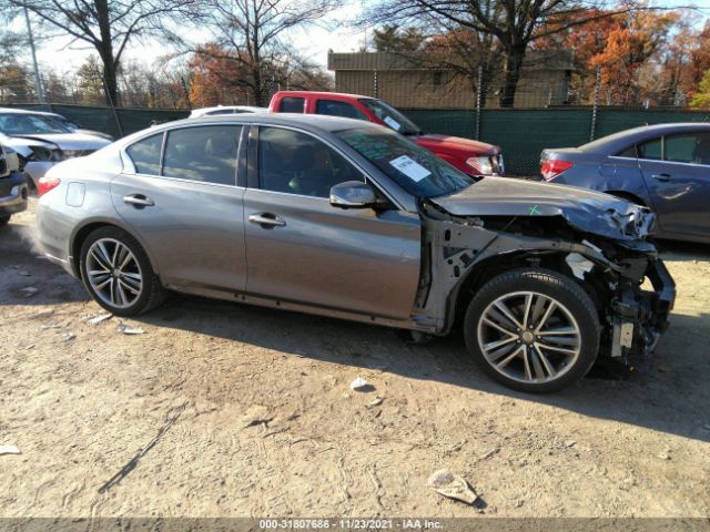Infiniti Q50 hybrid (2016)