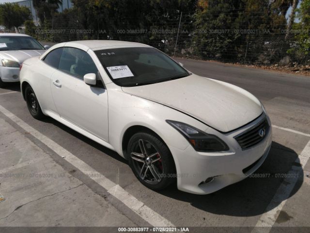 Infiniti G37 convertible (2012)