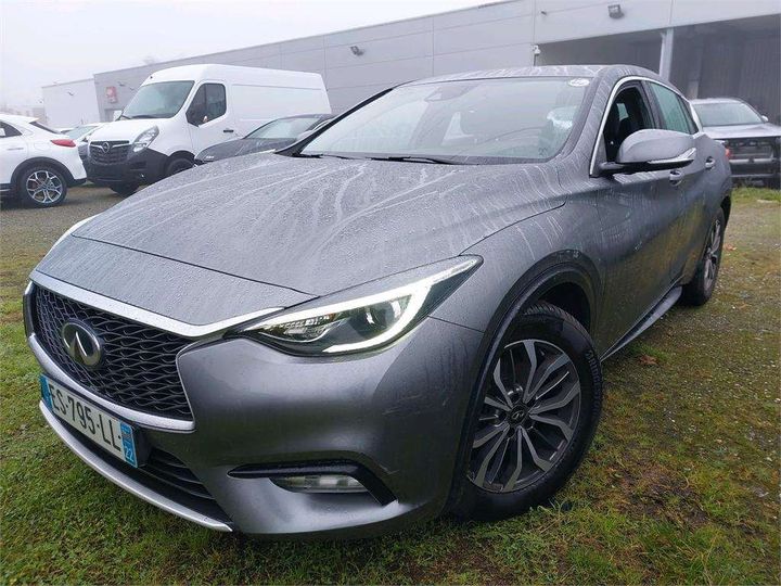 Infiniti Q30 (2017)