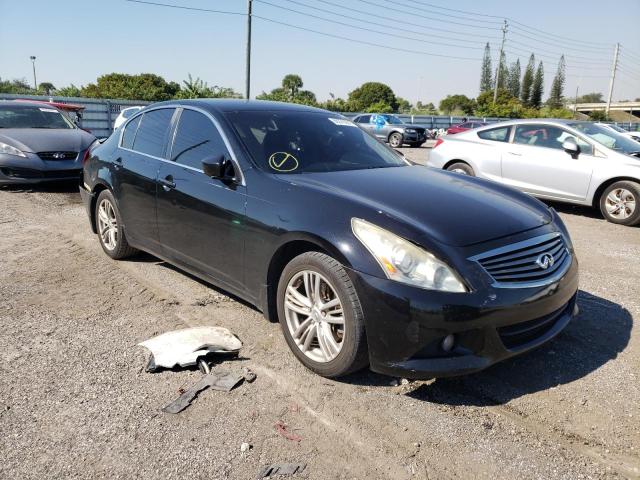 Infiniti G25 base (2012)