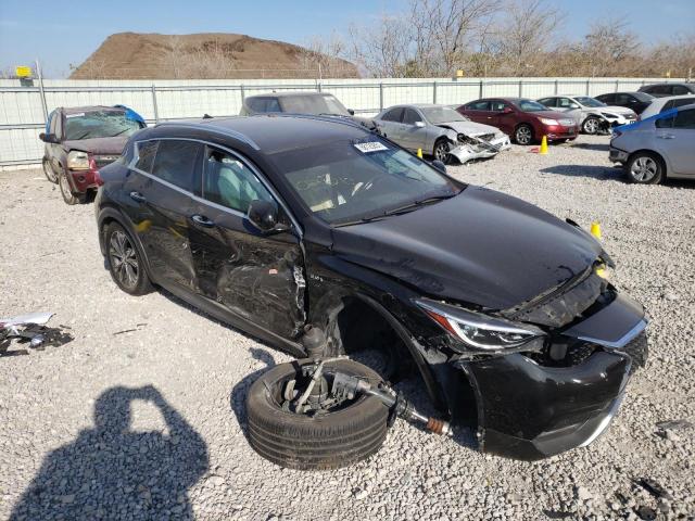Infiniti Qx30 base (2017)