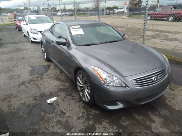 Infiniti G37 convertible (2010)