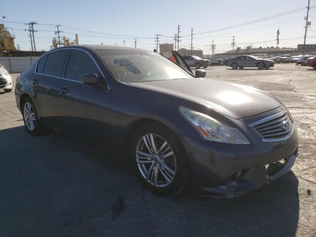 Infiniti G25 base (2012)