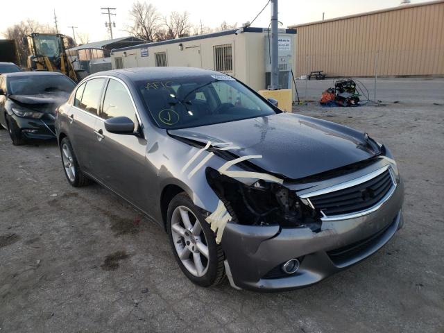 Infiniti G37 (2013)