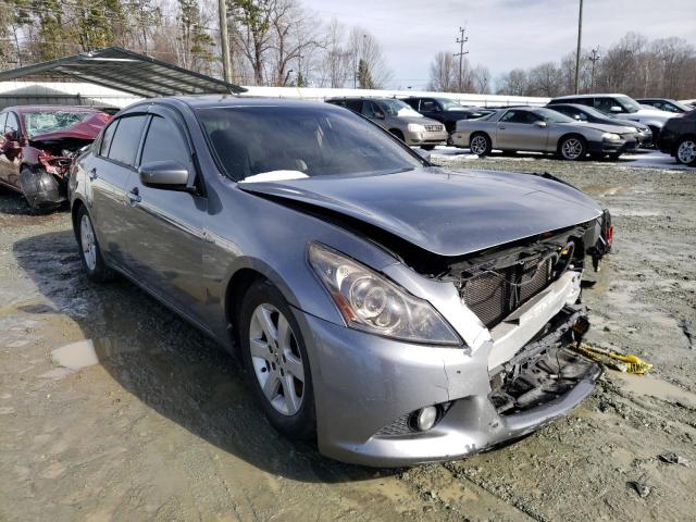 Infiniti G37 base (2013)