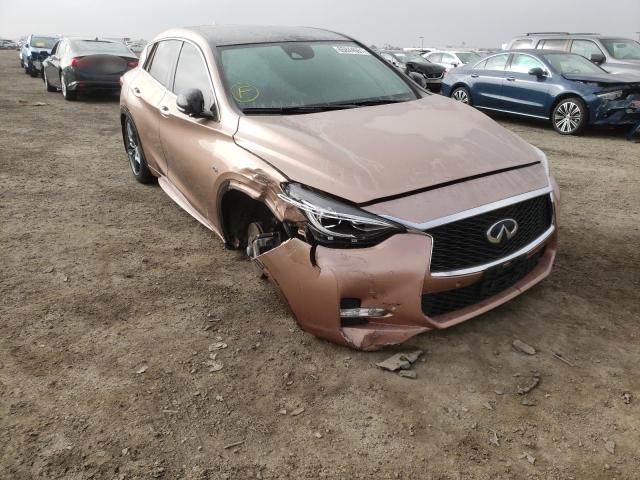 Infiniti Qx30 base (2017)