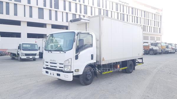 Isuzu Npr (2013)