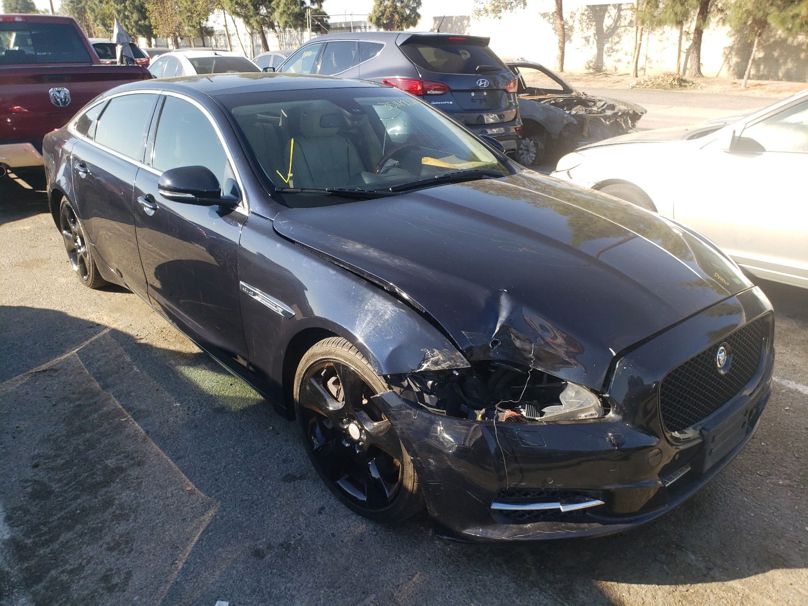 Jaguar Xj (2012)