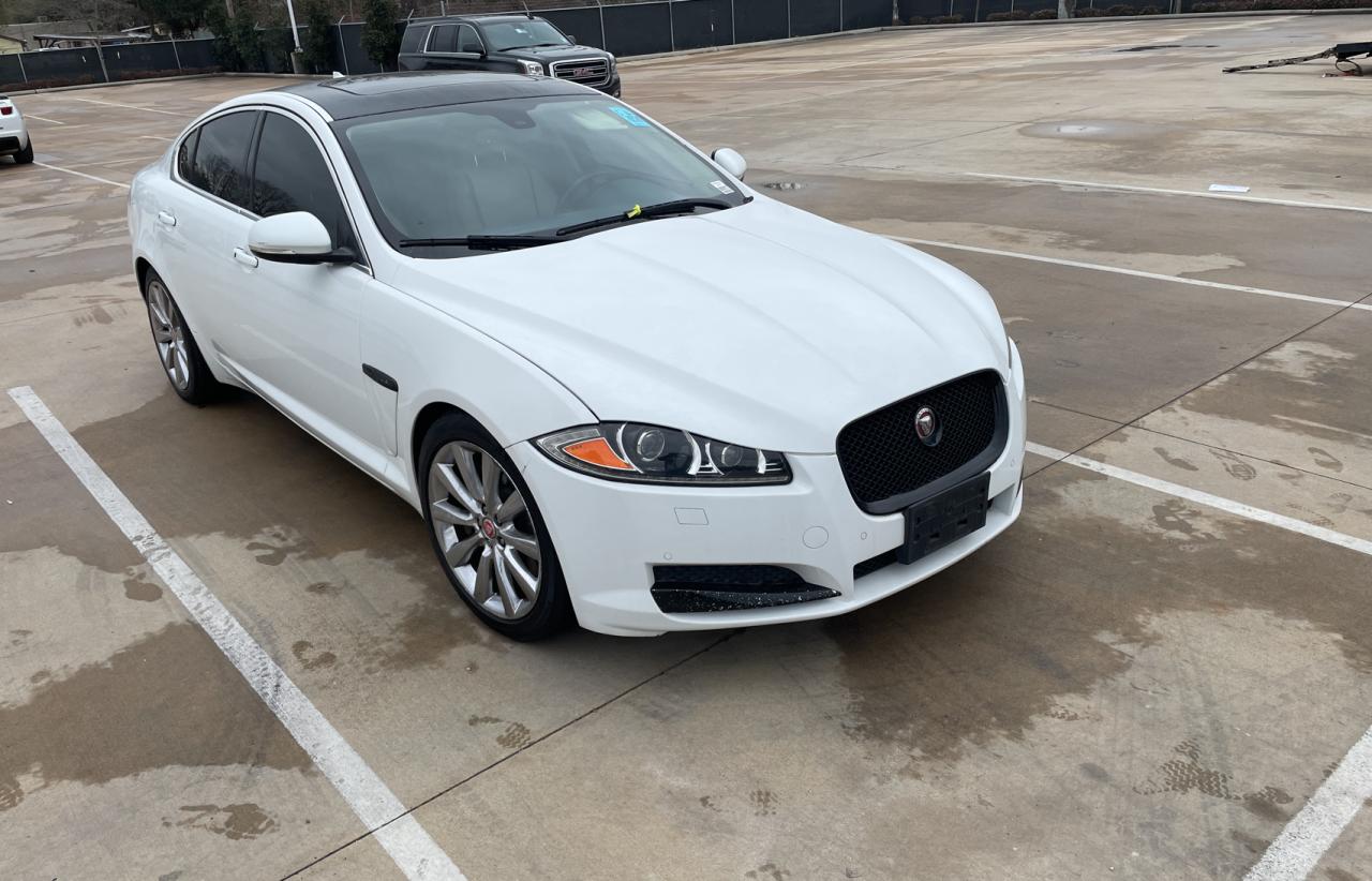 Jaguar Xf (2014)