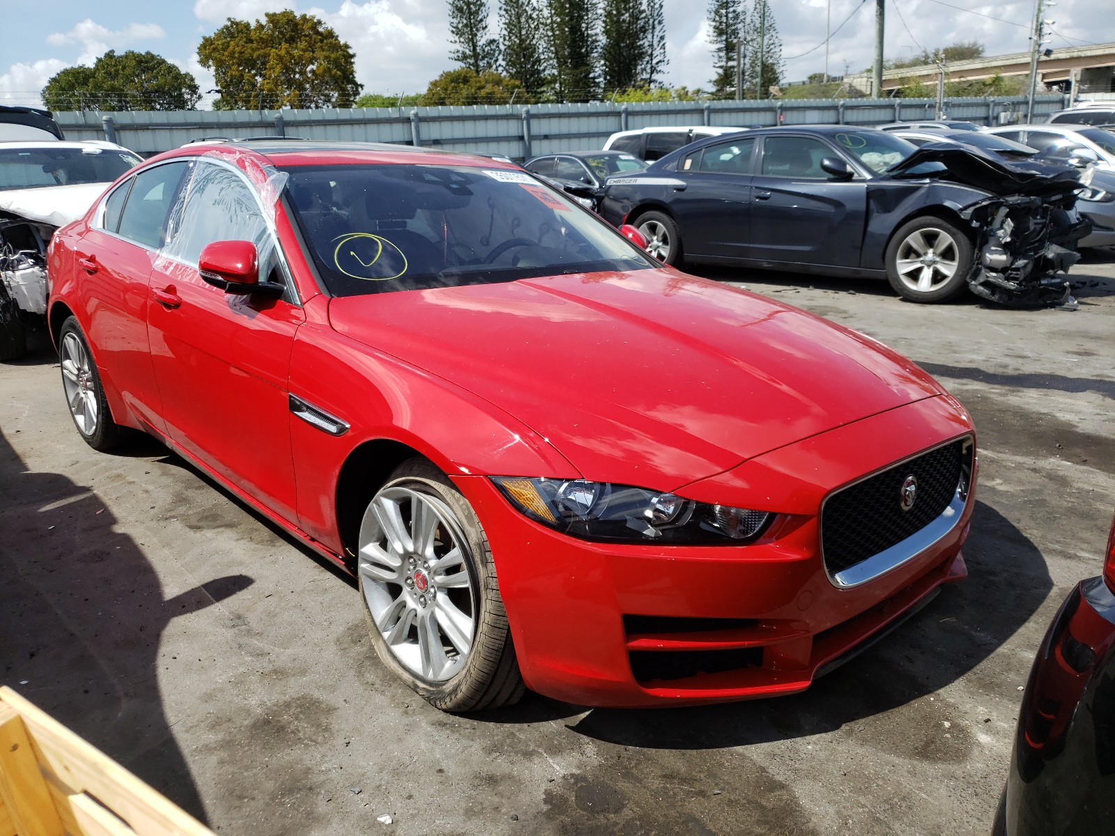 Jaguar Xe premium (2019)
