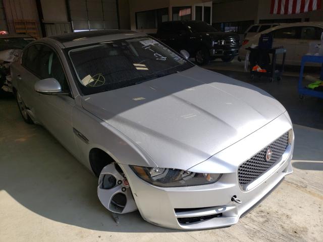 Jaguar Xe (2017)