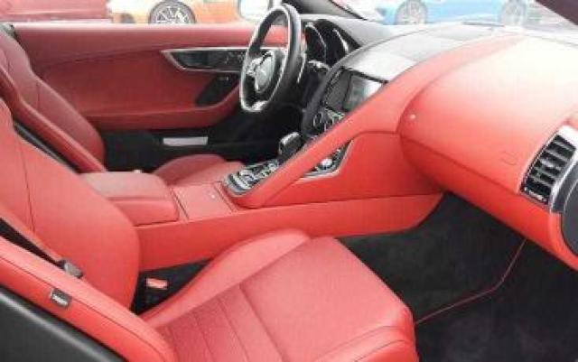 Jaguar F-type r 2018