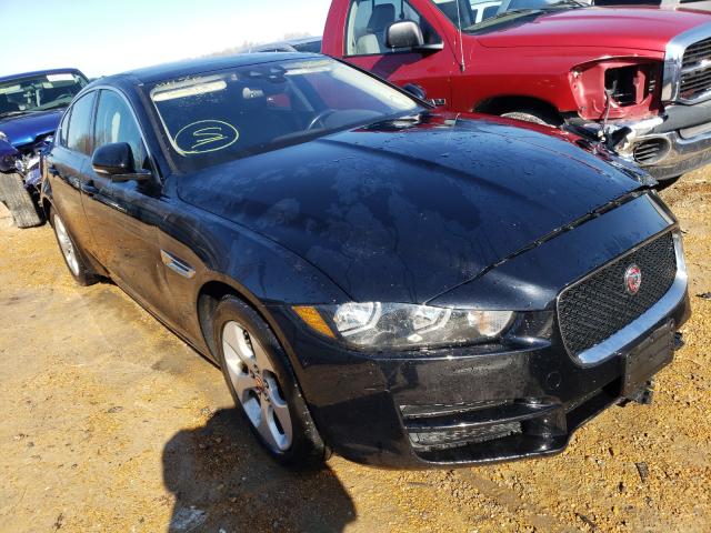 Jaguar Xe (2017)