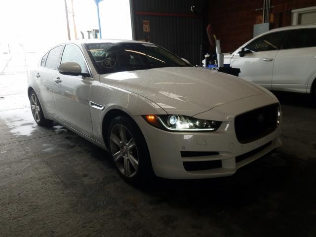 Jaguar Xe premium (2017)