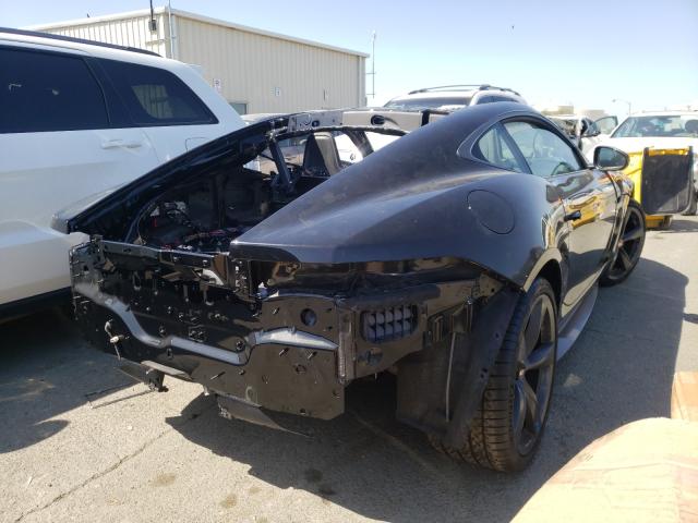 Jaguar F-type 400 2018