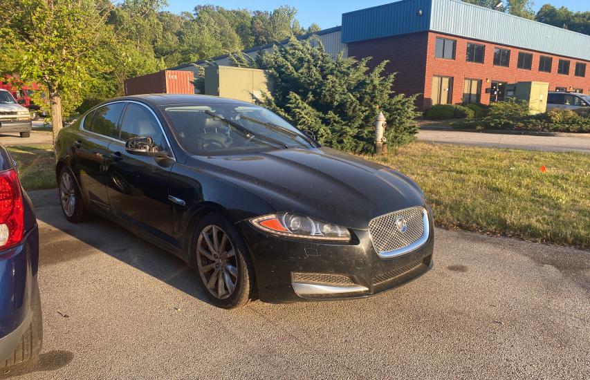Jaguar Xf (2013)