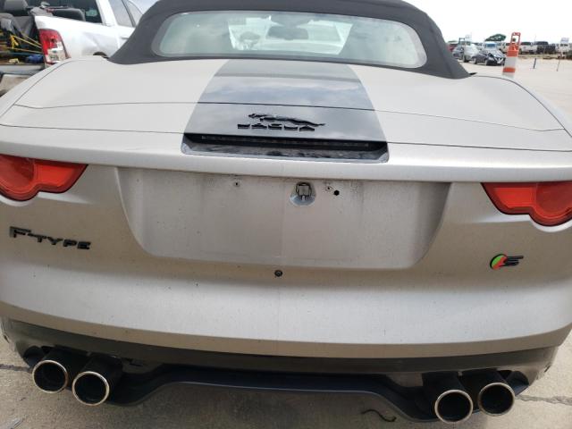 Jaguar F-type v8 2014