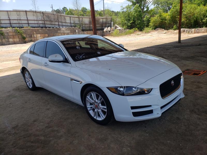 Jaguar Xe premium (2017)