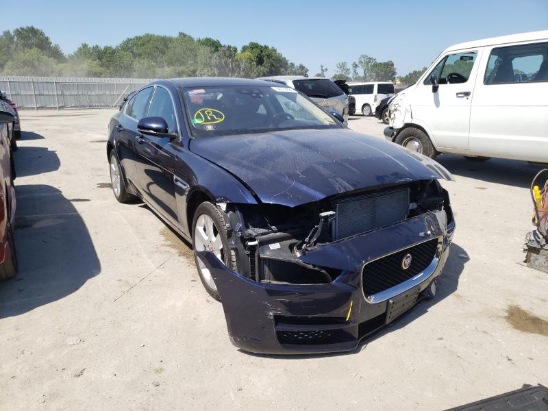 Jaguar Xe prestig (2018)
