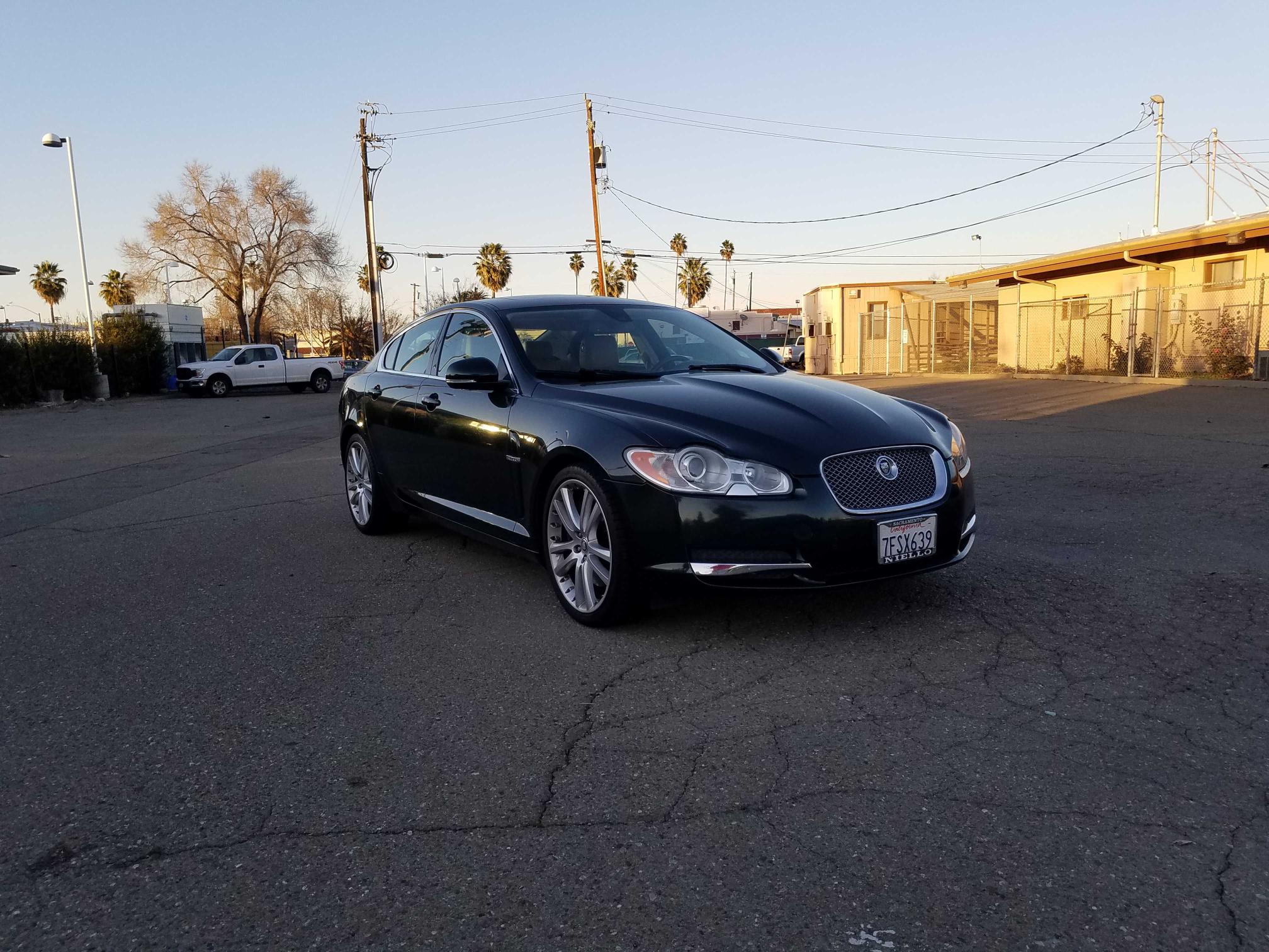 Jaguar Xf (2010)