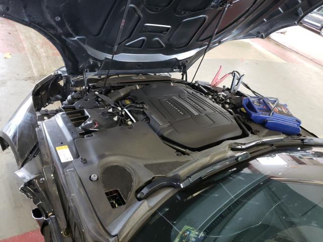 Jaguar F-type v8 2014
