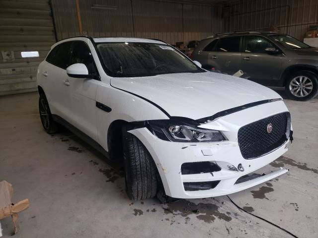 Jaguar F-pace 35t (2017)