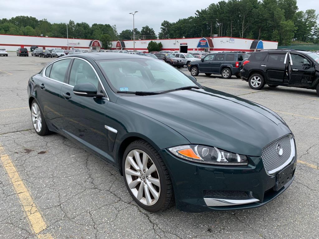 Jaguar Xf (2013)