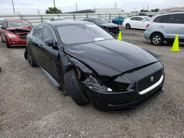 Jaguar Xe premium (2017)