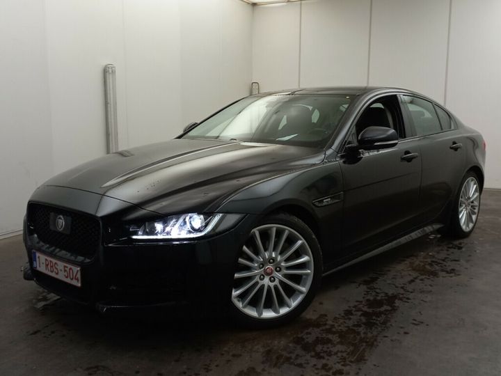 Jaguar Xe (2016)