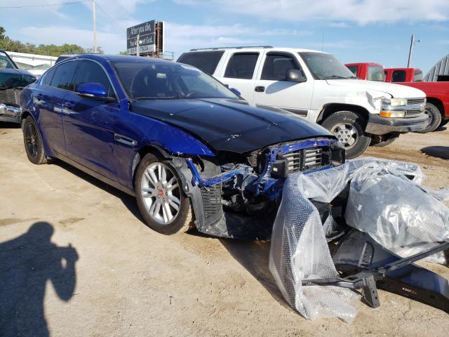 Jaguar Xe premium (2017)