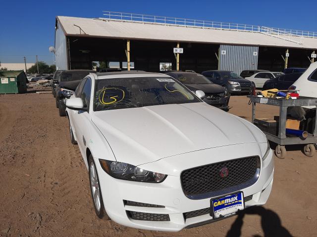 Jaguar Xe premium (2017)