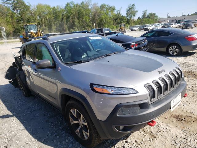 Jeep Cherokee t (2015)