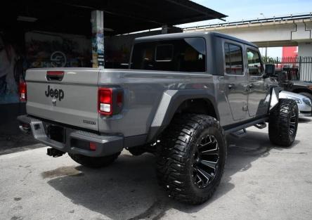 Jeep Gladiator 2021