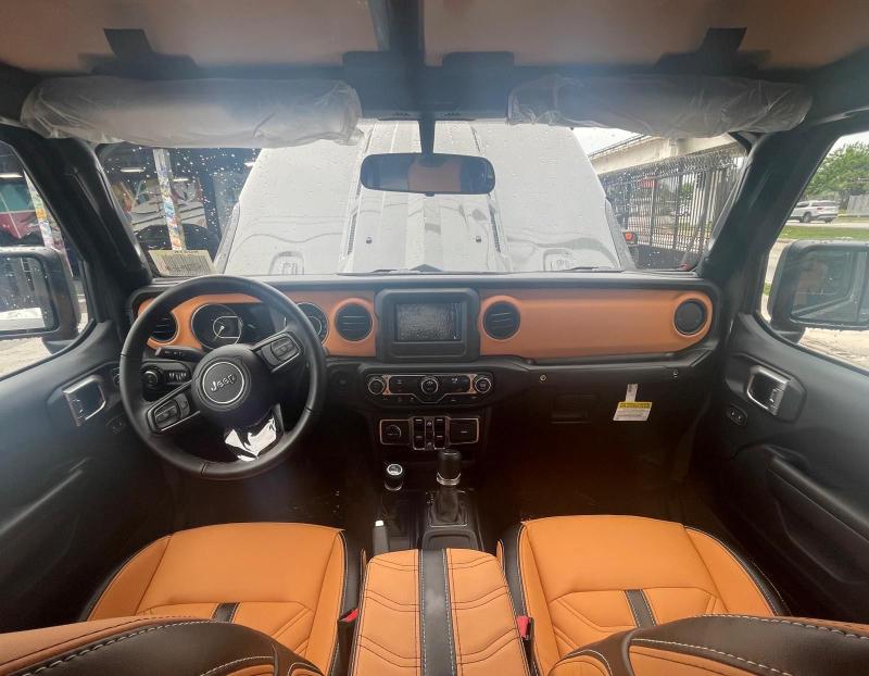 Jeep Gladiator 2021