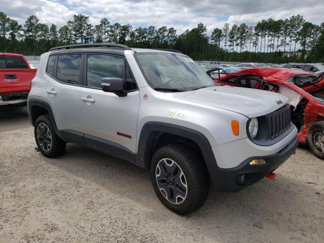 Jeep Renegade t (2016)
