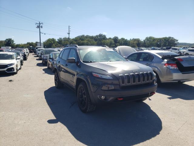 Jeep Cherokee t (2016)