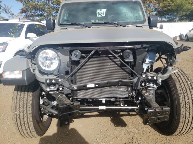 Jeep Gladiator 2021