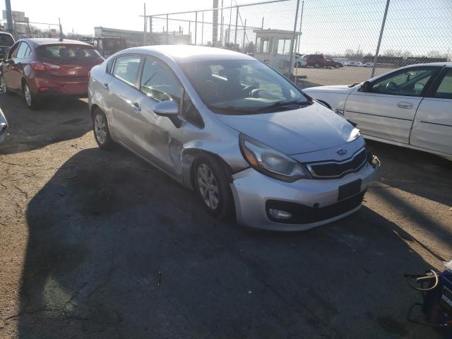 Kia Rio ex (2012)
