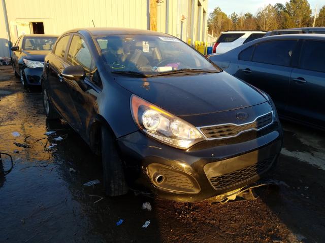 Kia Rio ex (2012)