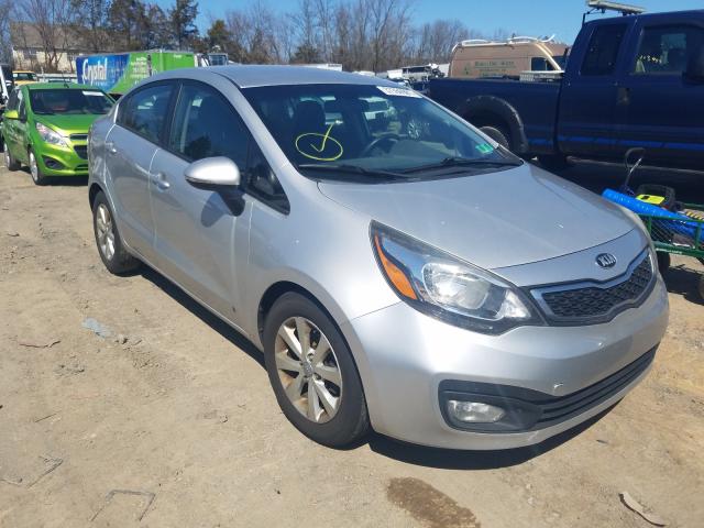 Kia Rio ex (2013)