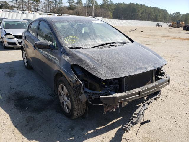 Kia Forte lx (2017)